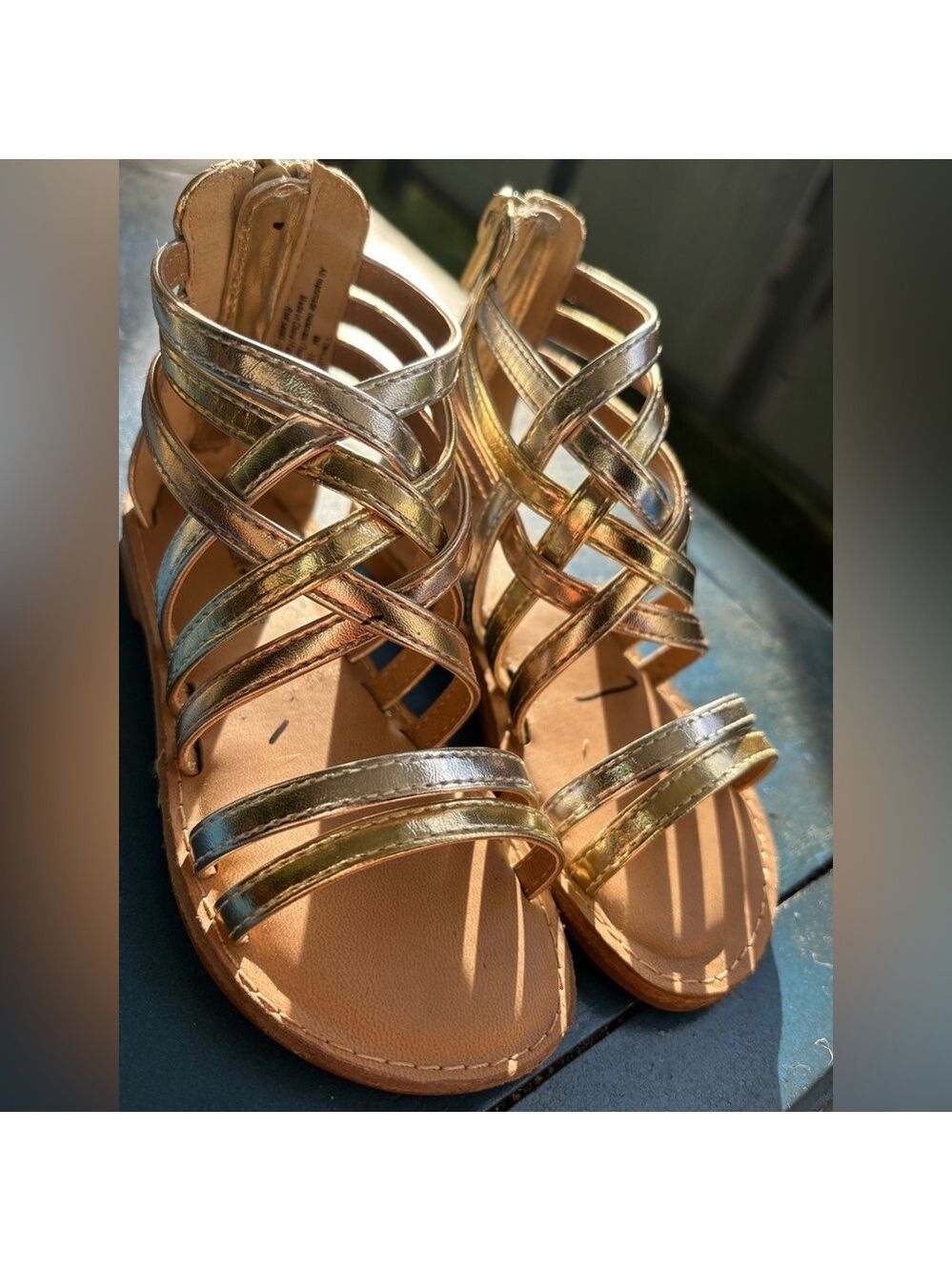 TUCKER + TATE NWOT Golden Strappy Gladiator Sandals Size 8.5 Kids 6in Long Sole